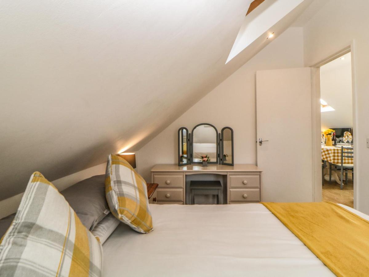 Holiday home Monterey Mews *